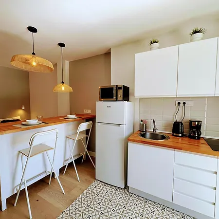 Koka15 Pool Apartmán *